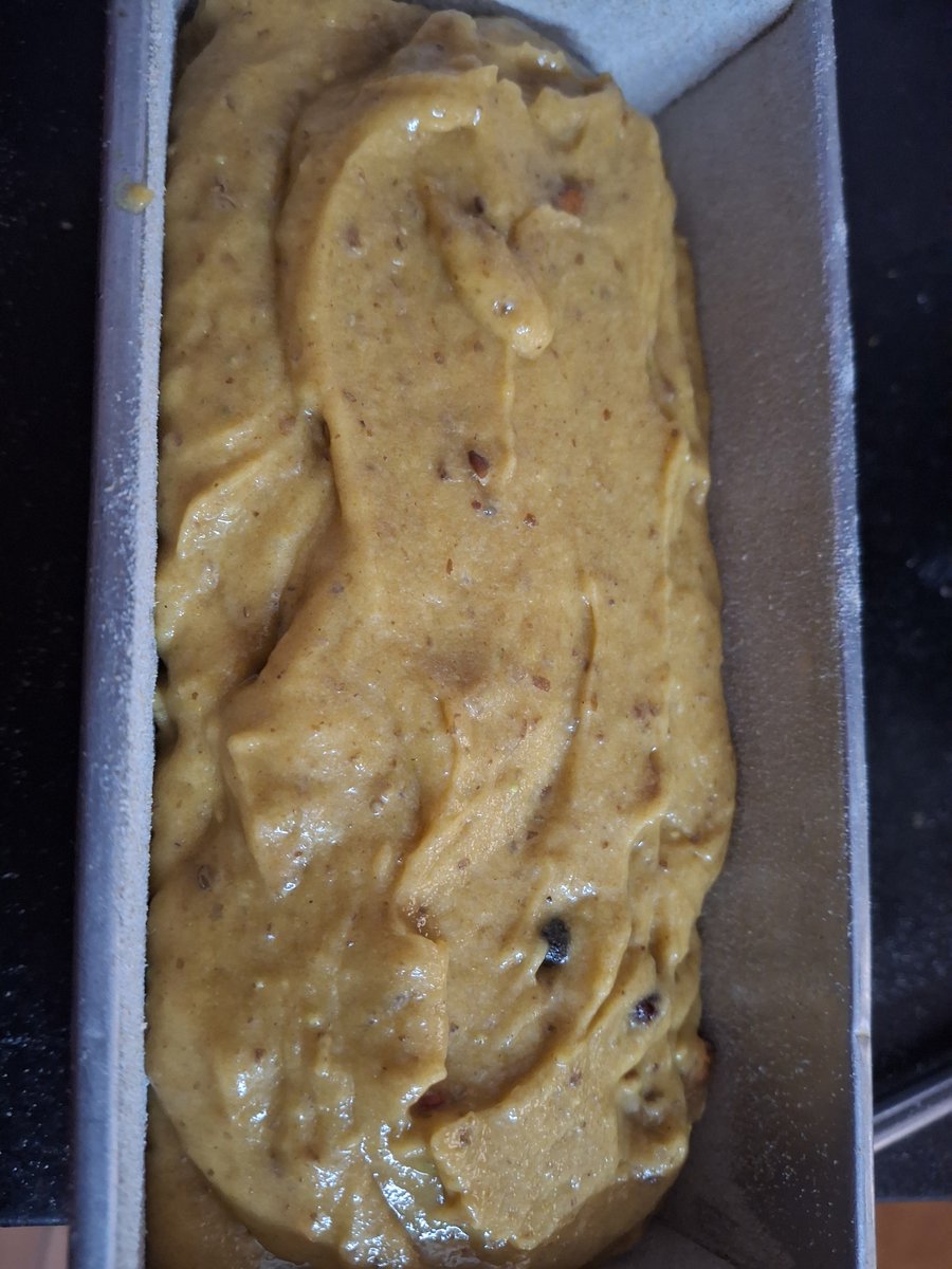 Rohinips1's tweet photo. Exams+pumpkin=cake
#neededabreak #kidsnme #WeekendUpdate https://t.co/ZtjKgjwhAk