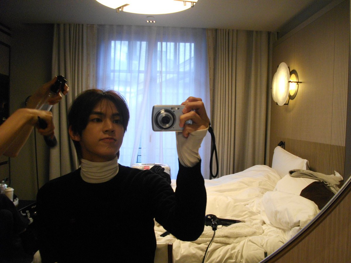 diohoonkim's tweet photo. getting ready to make history. https://t.co/e5cWrELJi7