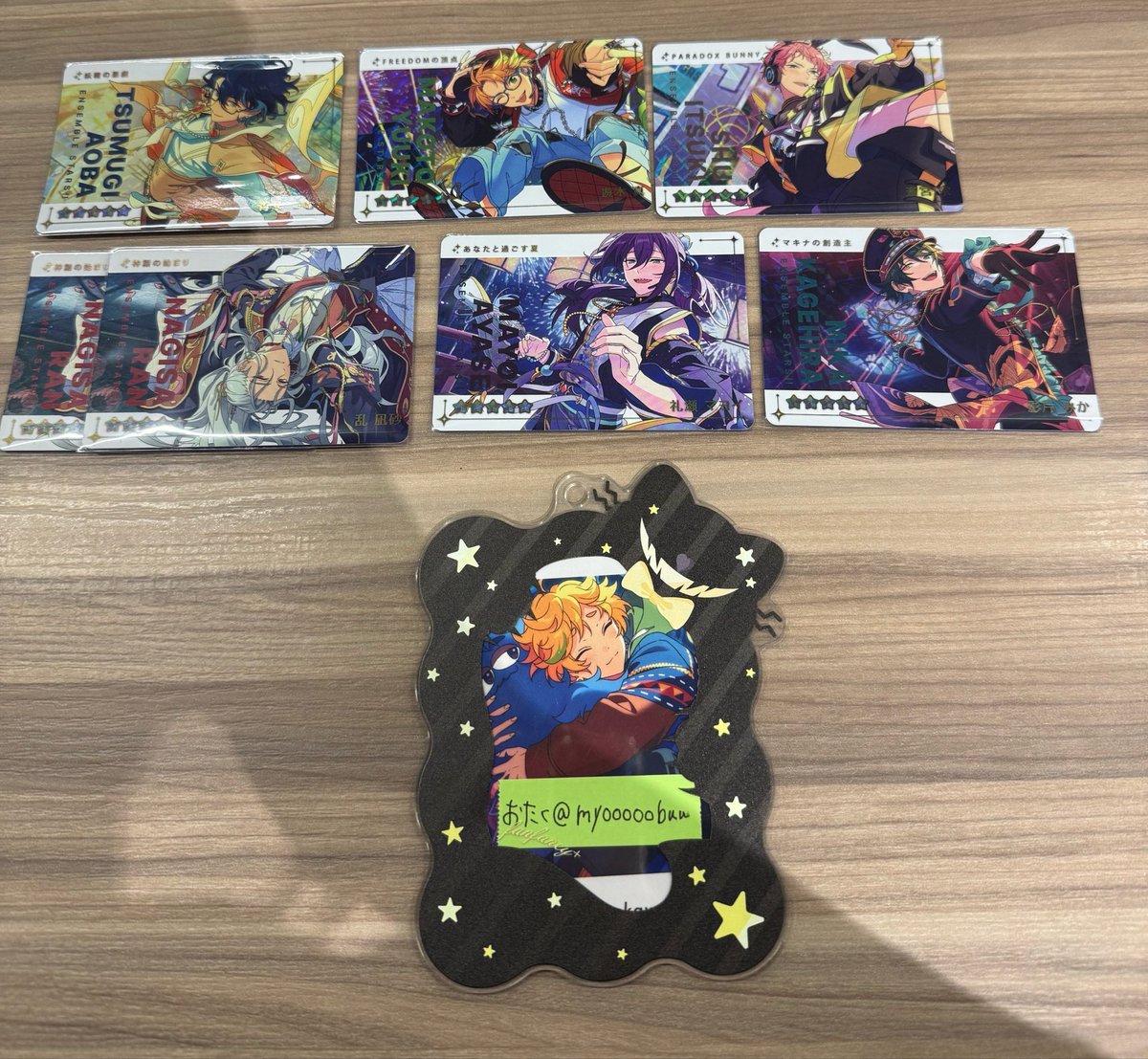 bkkrymse's tweet photo. 【交換】あんスタ　カードダス
（譲）画像
（求）宙＞エス
10/6 19:30〜21:00池袋でのお手渡し郵送◎（郵送の場合R1枚から可能です。Nは3枚から）※赤線含む方優先
サーチバンのため雑談垢でのポストですが、取り引き成立後は取引垢でのやりとりとなります。
検索からでもお声掛けください。 https://t.co/sRo5Nsz91s