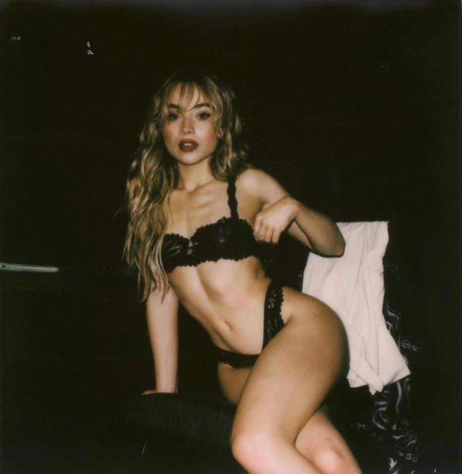 listartir's tweet photo. Sab could do things to me ngl https://t.co/F2dnidj2ji