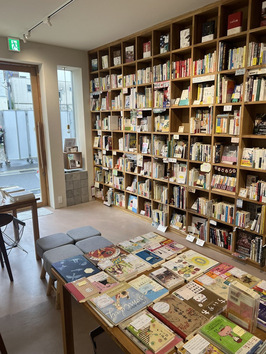 hon_kiroku's tweet photo. HONBAKO 京都宇治にて『製本屋さんにハードカバーの作り方を聞いてみる会』に参加しました〜！もう作れます！！（たぶん） https://t.co/HY4KBjiUll