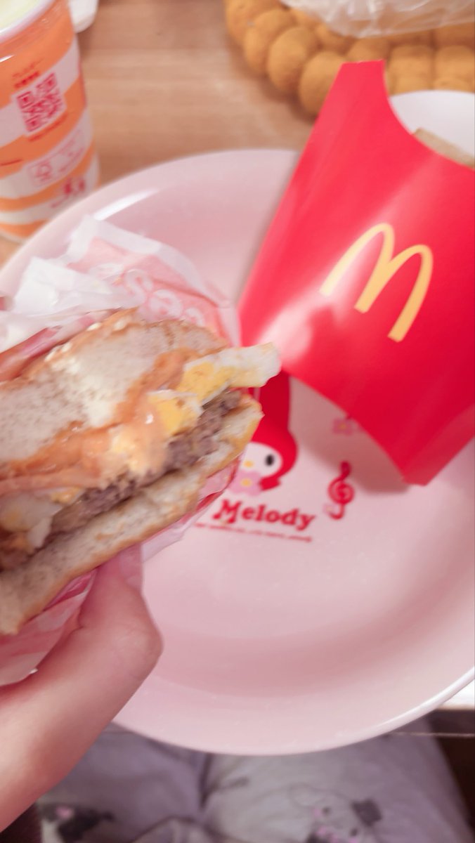 5x_ffu's tweet photo. ゲロうま飯食ったったわW https://t.co/fQBBSAX5q4