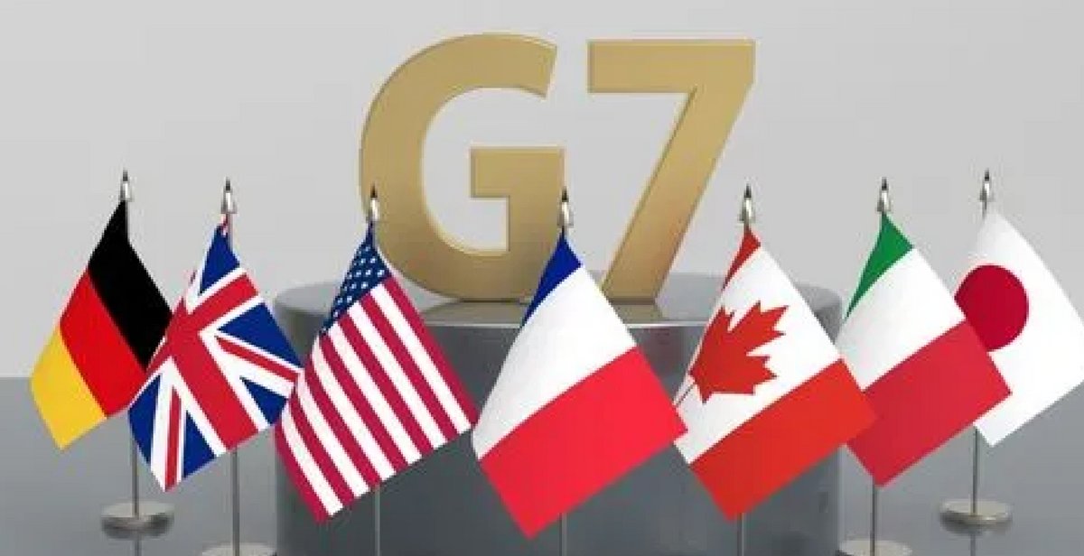 whiteTony99's tweet photo. G7最近开会，不准中国援俄，也不准中国收台，更不准管制稀土。七国集团曾明确指出，中国不能援助俄罗斯，不能轻易解决台湾问题，也不能限制稀土出口。
干脆，不许中国发展得了！ https://t.co/U0F8nViHl5