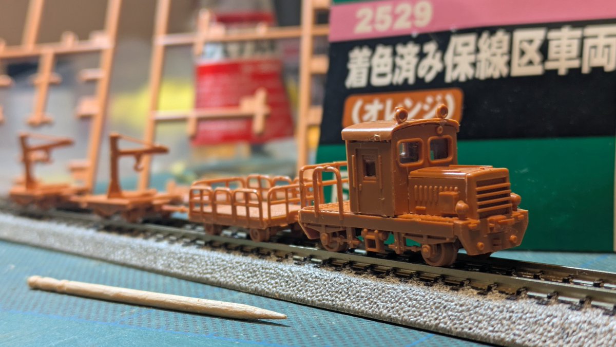 fal_pp's tweet photo. 30年ぶりのプラモ
細かい作業は無心になれますね https://t.co/ZGdDRmmKee