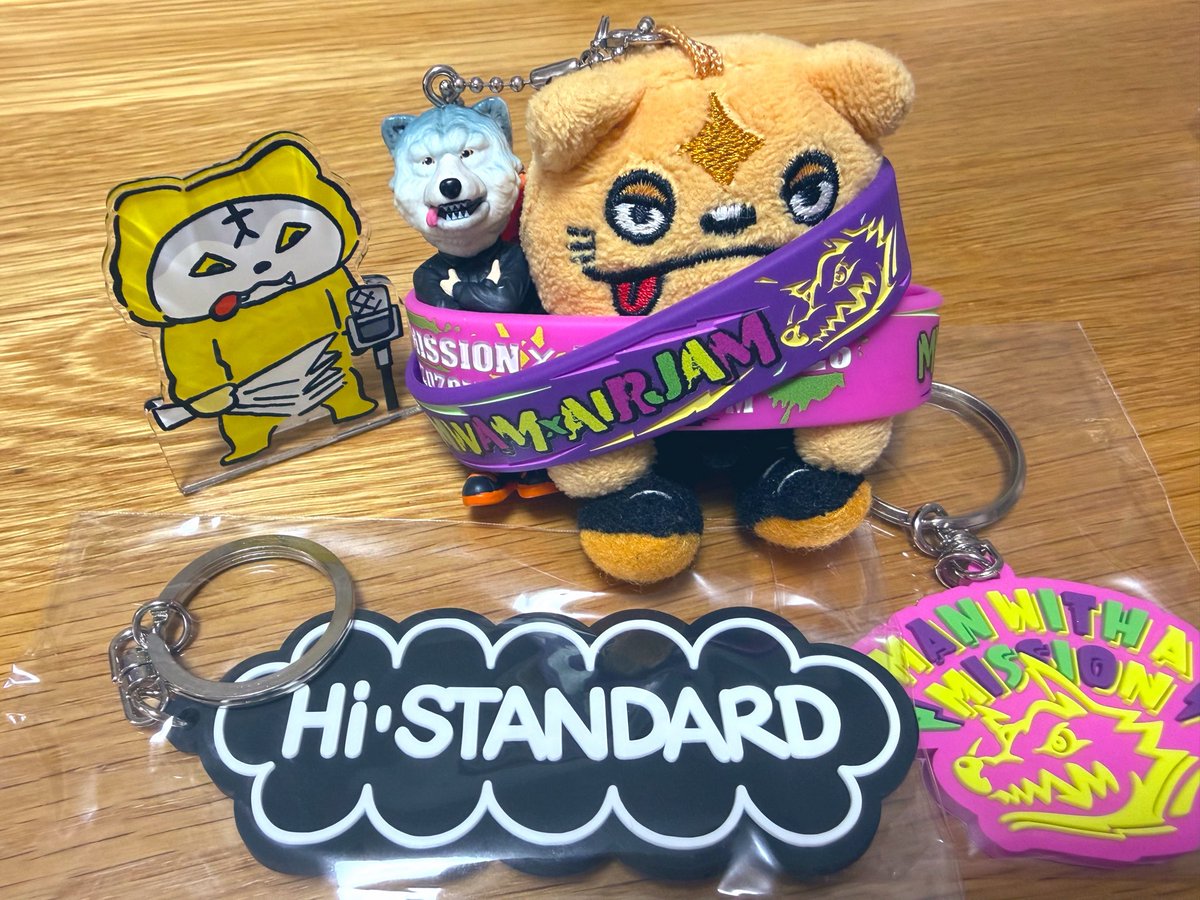 mai3316t's tweet photo. AIRJAM行けないけどゲット✌️ https://t.co/Yu47CXVwko