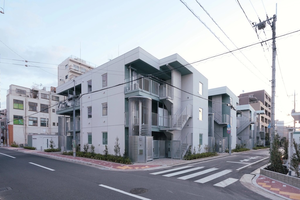 Architizer's tweet photo. #ProjectOfTheDay: A Village-like, Layered Nagaya by Aida Doi Architects
In Tokyo, a 30-unit rental complex takes the Nagaya beyond its traditional use, replacing shared corridors with a network of streets, terraces and external staircases.
📍 Tokyo, Japan
Details: https://t.co/aiaNxICgiT