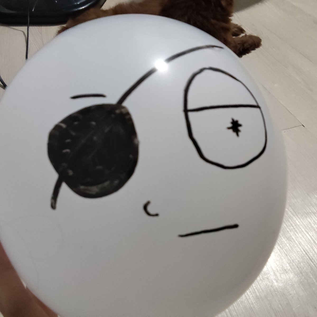 CUTESTLILPUNK's tweet photo. pemorty balloon oh geez oh man https://t.co/xF2G47n3pU