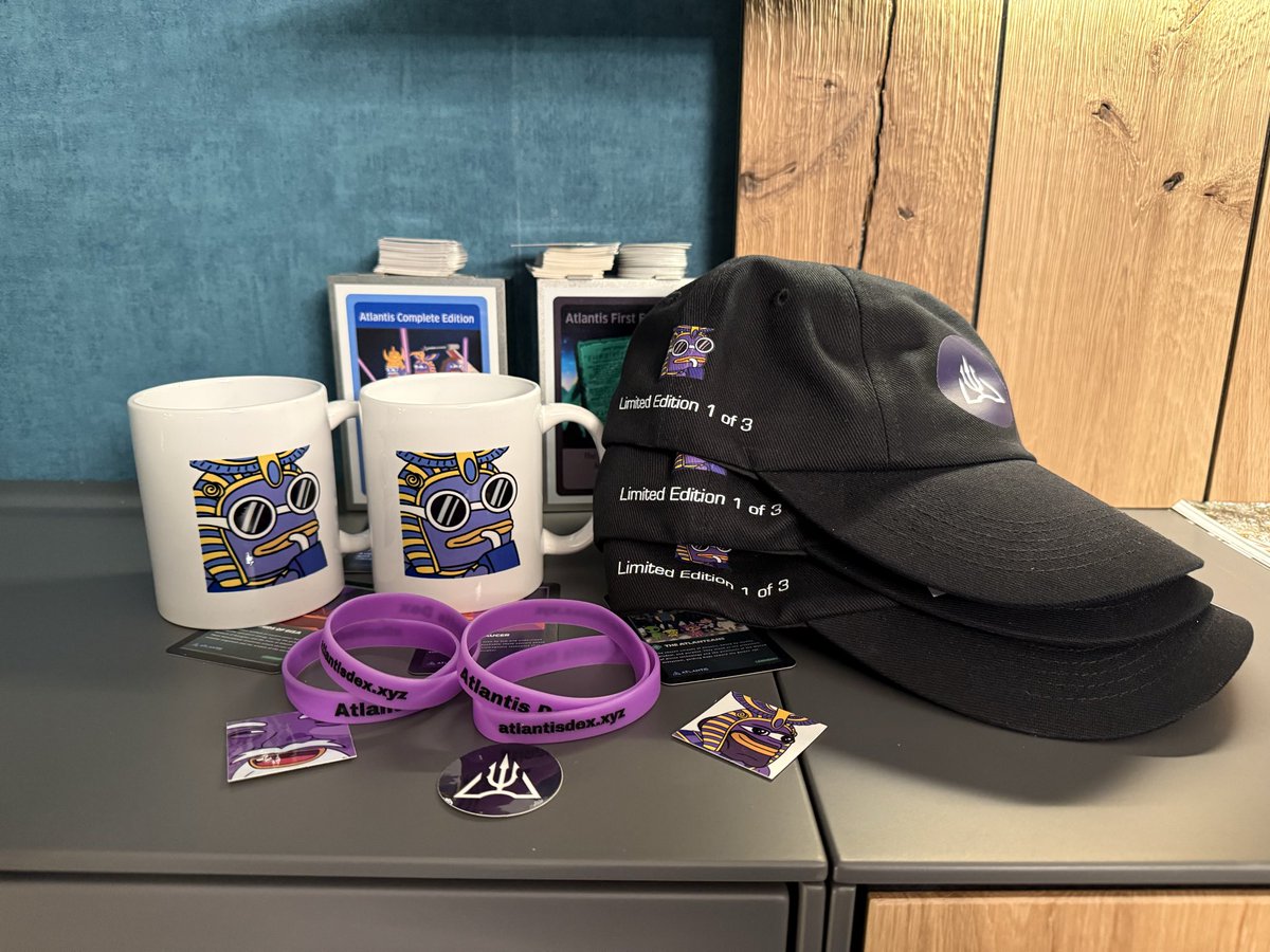 GeizAtlantisDEX's tweet photo. @AtlantisDEX_xyz is going live with their TGE  of their native tomorrow 😎. Don't miss out on the opportunity of a lifetime. Here at Atlantis, we got the tech, the community and the dope merch that you can win! Stay tuned to @AtlantisDEX_xyz for a future giveaway 😎. https://t.co/oRaXGKqpeq