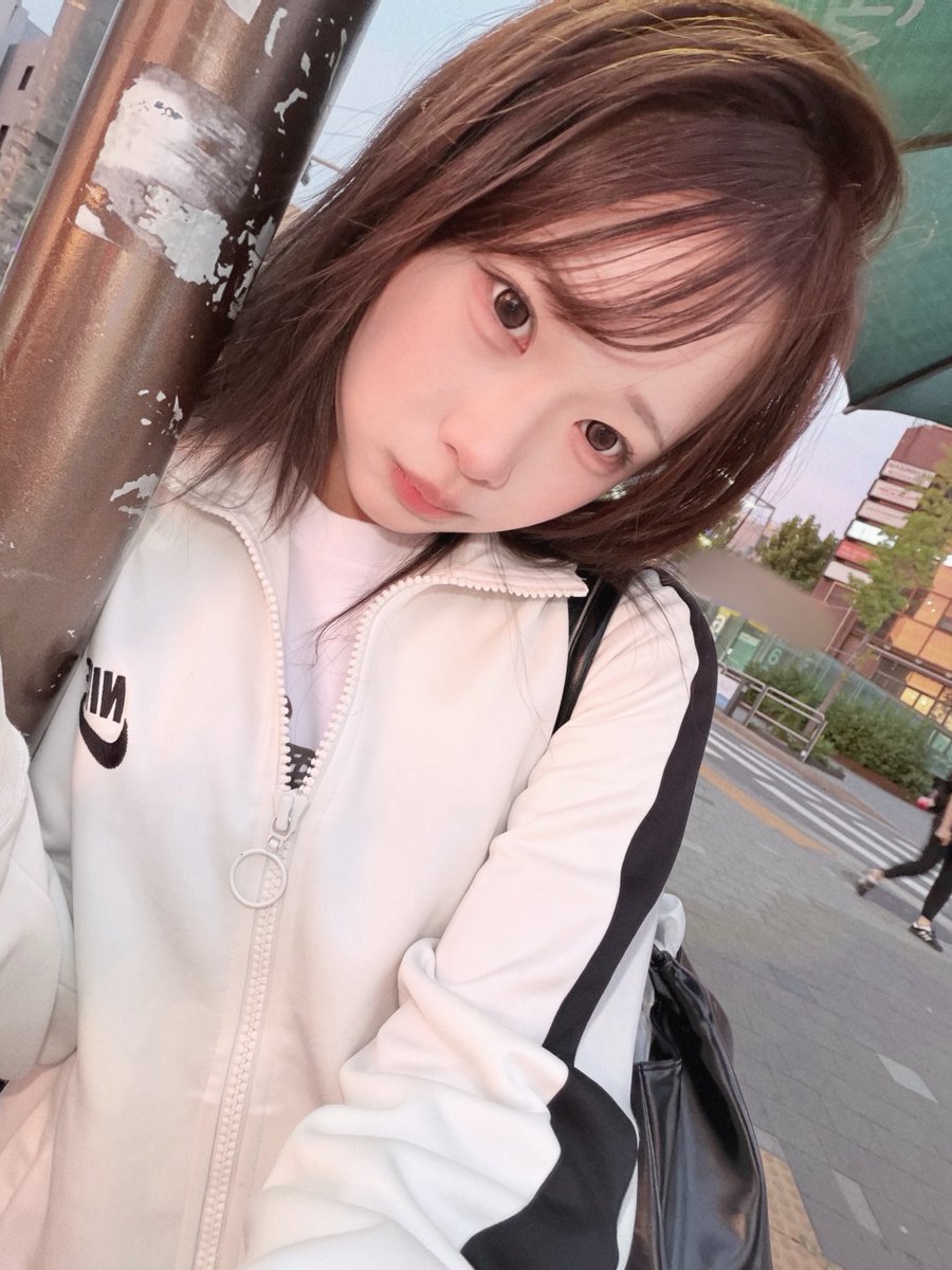 ANiMA_S4rA's tweet photo. 🫳🏻🫳🏻( ՞- ·̫ -՞)ᐝ
저 튼튼합니다 최강튼튼사라 https://t.co/hXHjUQZGKa