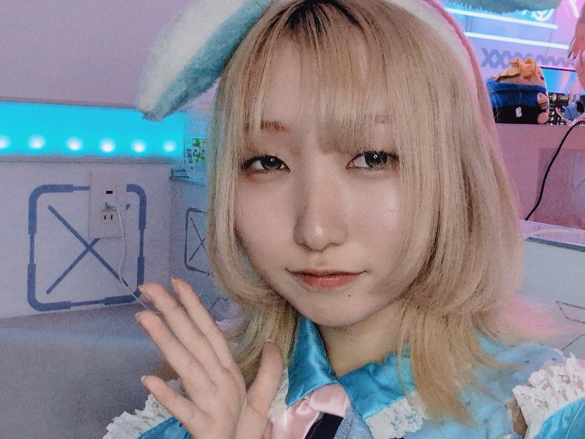 gokkunmarunomi's tweet photo. 写真の撮り方をねむちゃん先生（@nemuru_sub）にご教授頂いた！ありがとう〜😭 https://t.co/Avm3PVgTAC