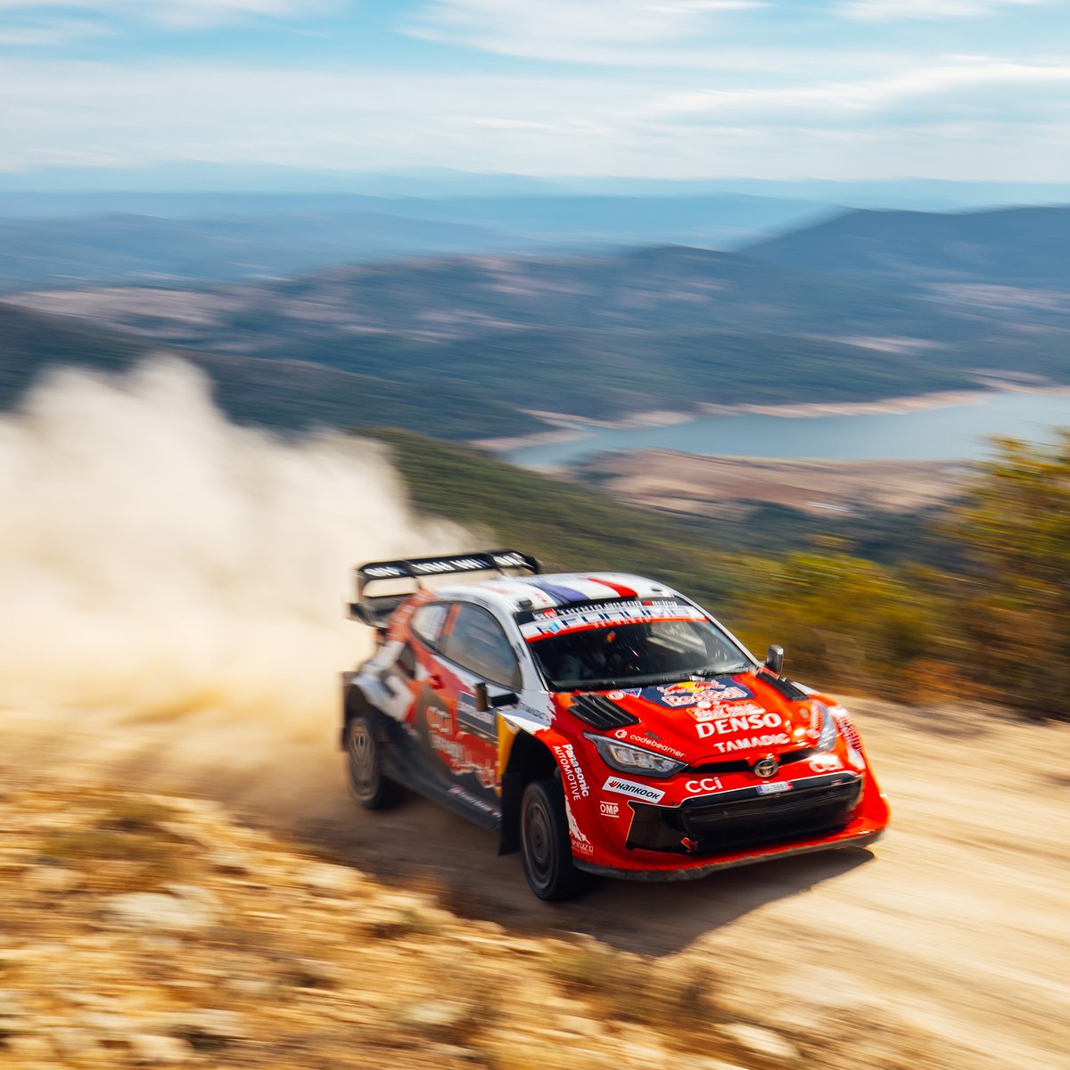 SebOgier's tweet photo. One more stage 💥

📺 Live on https://t.co/6ZLUehhpsc

🇫🇷 Suivez la dernière Power Stage de la saison en direct sur @canalplus 

#WRC #RallyItaliaSardegna