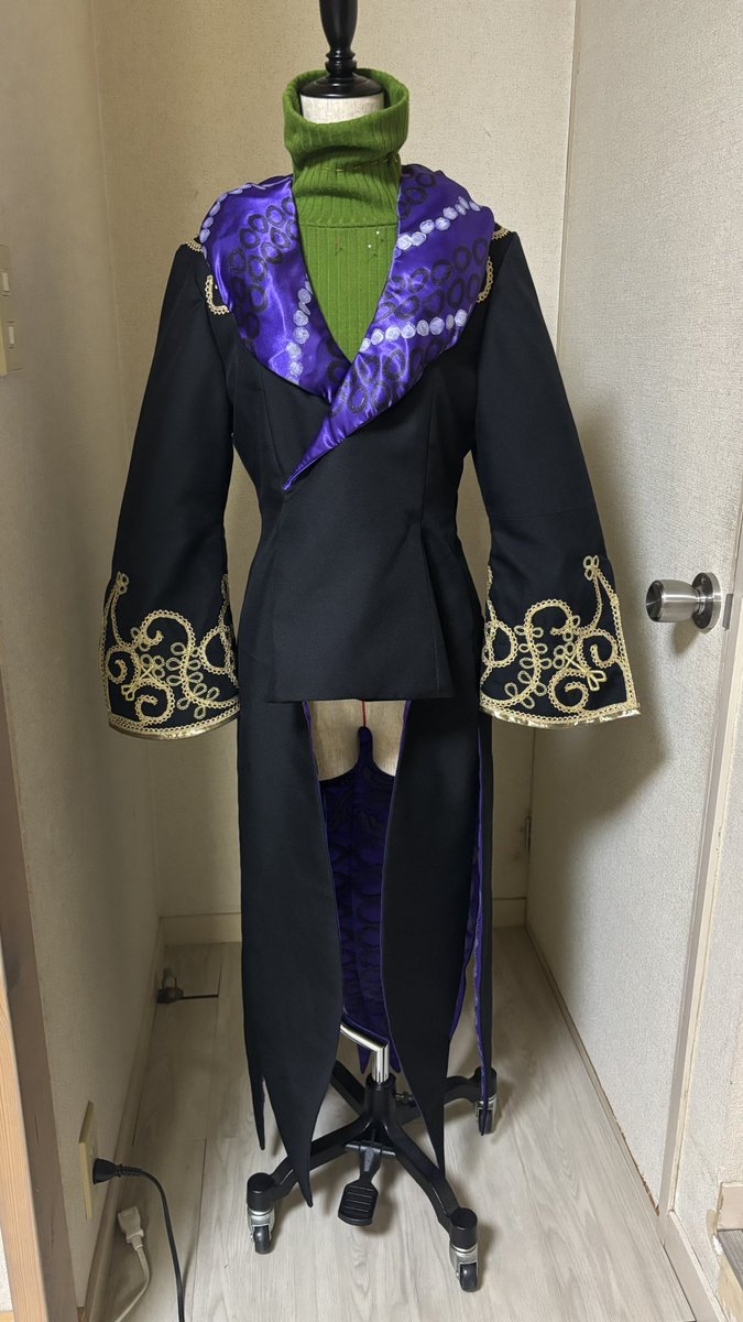 junkmaria's tweet photo. ジャケット完成した〜
私は頑張ったぞーー！！ https://t.co/ZEtIjwXXl5