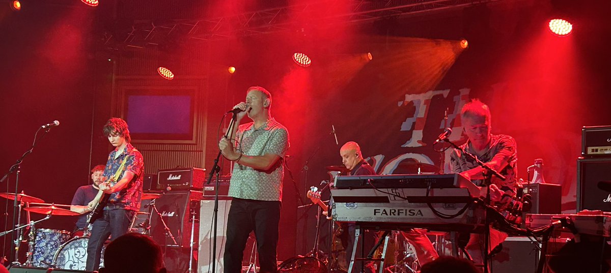 seztez's tweet photo. @inspiralsband Great gig last night. Might have to see if I can fit the Leicester gig in as well. We are at home that day 🤔🦊🐮 https://t.co/VpmFTvD4ye