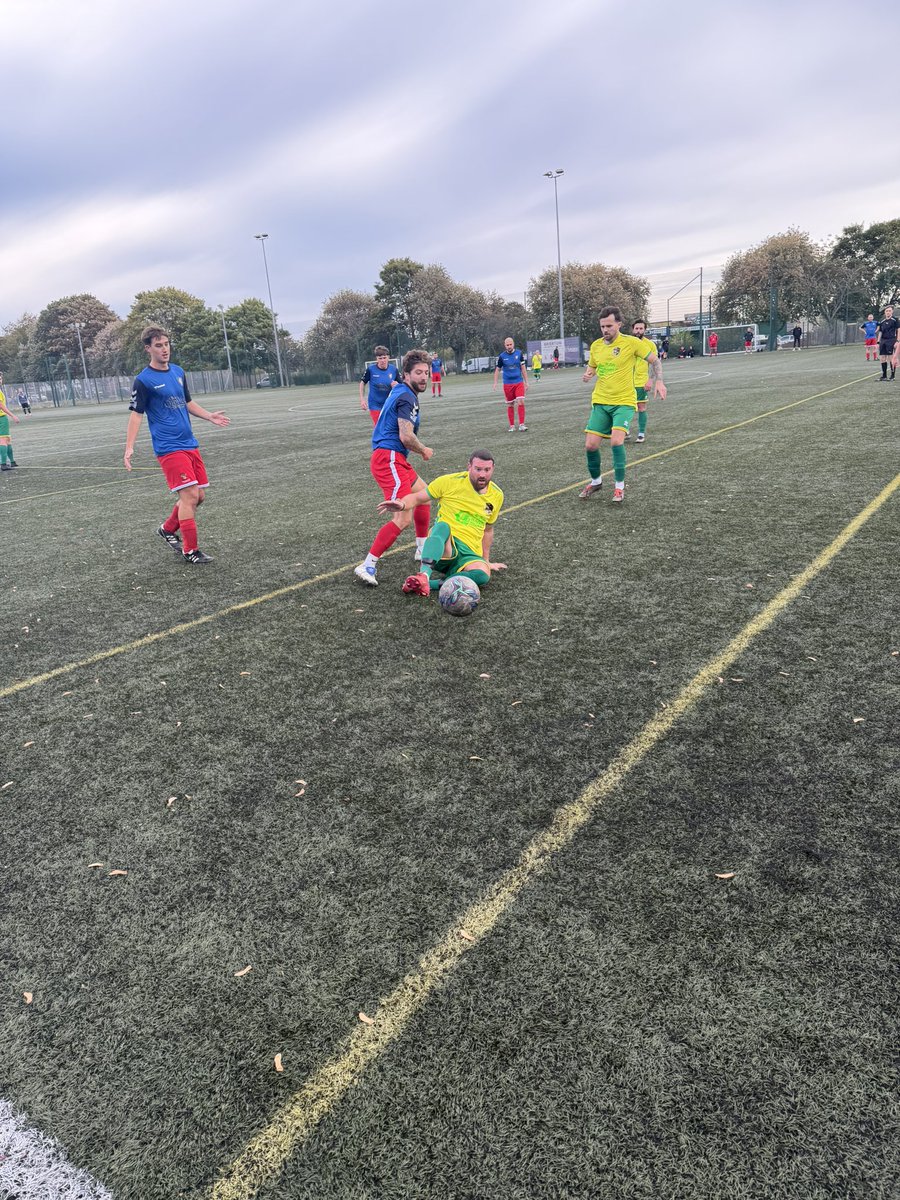 StagMonkey26's tweet photo. Stag&amp;Monkey 3-2 Bishop Middleham 

A real battle this morning against a well organised side in Bishop Auckland Heart Foundation cup. 💪

Goals:
Bushy ⚽️
Deco ⚽️
Lewie ⚽️

Motm:
Lewie https://t.co/wComGUdvQ1