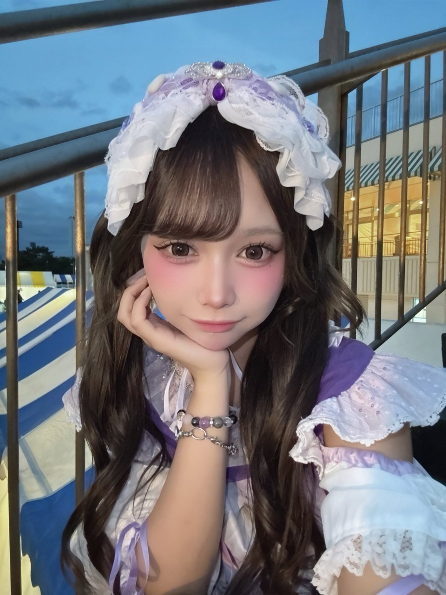 mion_parasai's tweet photo. 君のこと考えてる🌙⋆.* https://t.co/KUkAUjKuD9