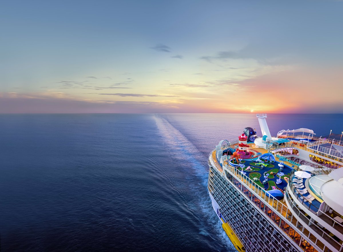 httrips's tweet photo. 🚢✨ Double down on daring with short escapes on the world's boldest ships, Utopia and Wonder of the Seas. Experience thrilling waterslides, surf simulators, pickleball, and rock climbing. Contact me today to book your ultimate weekend getaway! 🌊 #RoyalCaribbean https://t.co/q2evxnIWWE