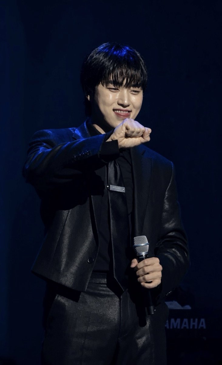 3hvk4ls's tweet photo. 261004 산들 바람결 콘서트
#B1A4 #산들 https://t.co/KHPPWDh9iW