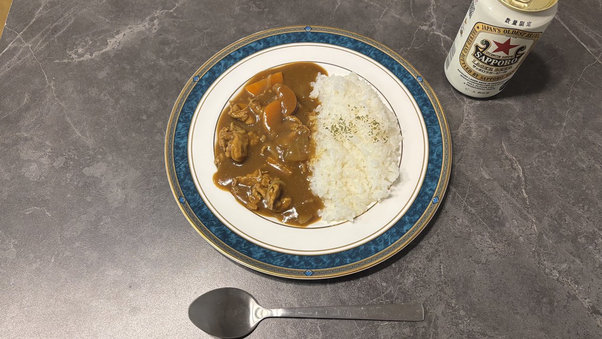 ager_vrchat's tweet photo. 日曜日なのでカレー https://t.co/0JpoZHU4da