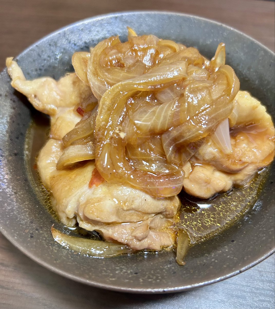semitoomou's tweet photo. 鶏肉煮込み会心の出来 https://t.co/tTtsBos5pf