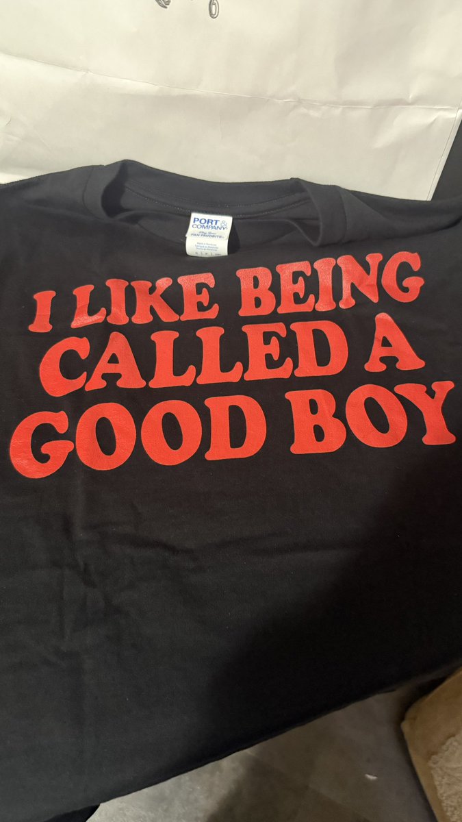 SaintZoZo's tweet photo. New shirt https://t.co/RkDbwzMksT