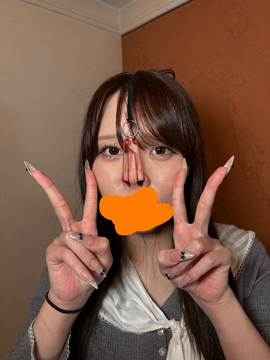 ngc_fc2's tweet photo. I'm sorry I couldn't update Twitter. The next nose hook girl is Tsumugi. https://t.co/gVWaWD0y58