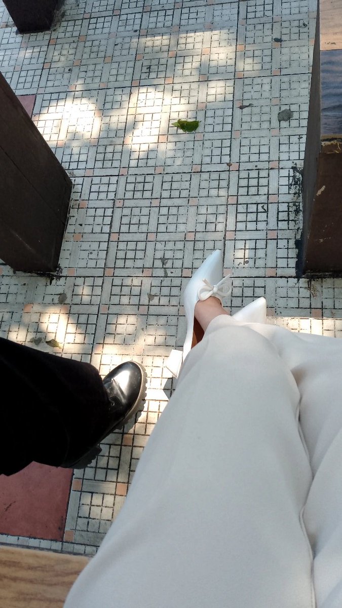 helwaia's tweet photo. hi hehe^^ https://t.co/nVhxMmE1kr