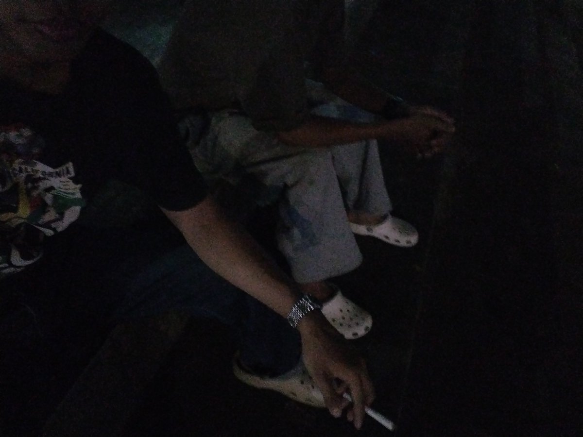 xelzen's tweet photo. kelakuan tengah malam,,,,, https://t.co/5k2bitpNQ6