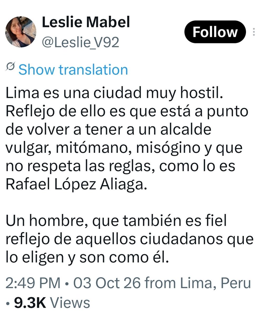 piahildebrandt's tweet photo. Razones para no votar hoy por #RafaelLópezAliaga:

~Es un mentiroso compulsivo ("Lima, potencia mundial", "Los trenes fueron donados y son de tecnología de primera"). Y no necesita estar alcoholizado para ello. Un enlace:
https://t.co/AwwaaZGezc

~Ha endeudado a Lima hasta el 2038 y la cantidad supera los 6 mil millones de soles (vean el vídeo publicado por Rafael Rey  quien, con pruebas, explica todo esto. ¡Indignante!).

~Es un farsante que dijo que no postularía a la presidencia, luego lo hizo. Como perdió ahora quiere regresar a la Alcaldía, a pesar de haber ganado como senador. O sea, se zurra en todo y hace LO QUE LE DA LA GANA. 

~En el debate municipal de hace unos días ofreció cosas absurdas como "reponer a los jueces sin rostro". ¿No tiene ni idea que está postulando a la alcaldía de Lima y que eso no le compete? 

~Sus obras hablan por él, o sea, son desastrosas. ¡Esa Vía Expresa Sur inaugurada de manera incompleta! Y otros proyectos viales o de transporte masivo (como tranvías y teleféricos) que se han reportado como pendientes o paralizados.

~Es violento y vulgar para atacar y amenazar, si no le conceden sus deseos y caprichos ("te voy a meter mi morrocoy"). ¿Cómo una persona que aspira a ser una autoridad de tan alta envergadura puede expresarse así?

~Es misógino y por eso ataca y amenaza viciosa y sistemáticamente a las mujeres que le dicen sus verdades (escuchen los testimonios de Rosa María Palacios, Juliana Oxenford, Karla Ramírez, etc.). 

~Es homófobo. Insultos a Bruce ("bebita") y un collage (que pongo aquí) para intentar desacreditarlo. Una bajeza asquerosa. El hecho de que él diga estar enamorado de la virgen María y ser casto, no le da el derecho de normar como otros viven su vida. 

En fin, ojalá la tendencia se revierta y no gane. Cualquiera menos él. Es una verdadera PORKYría.