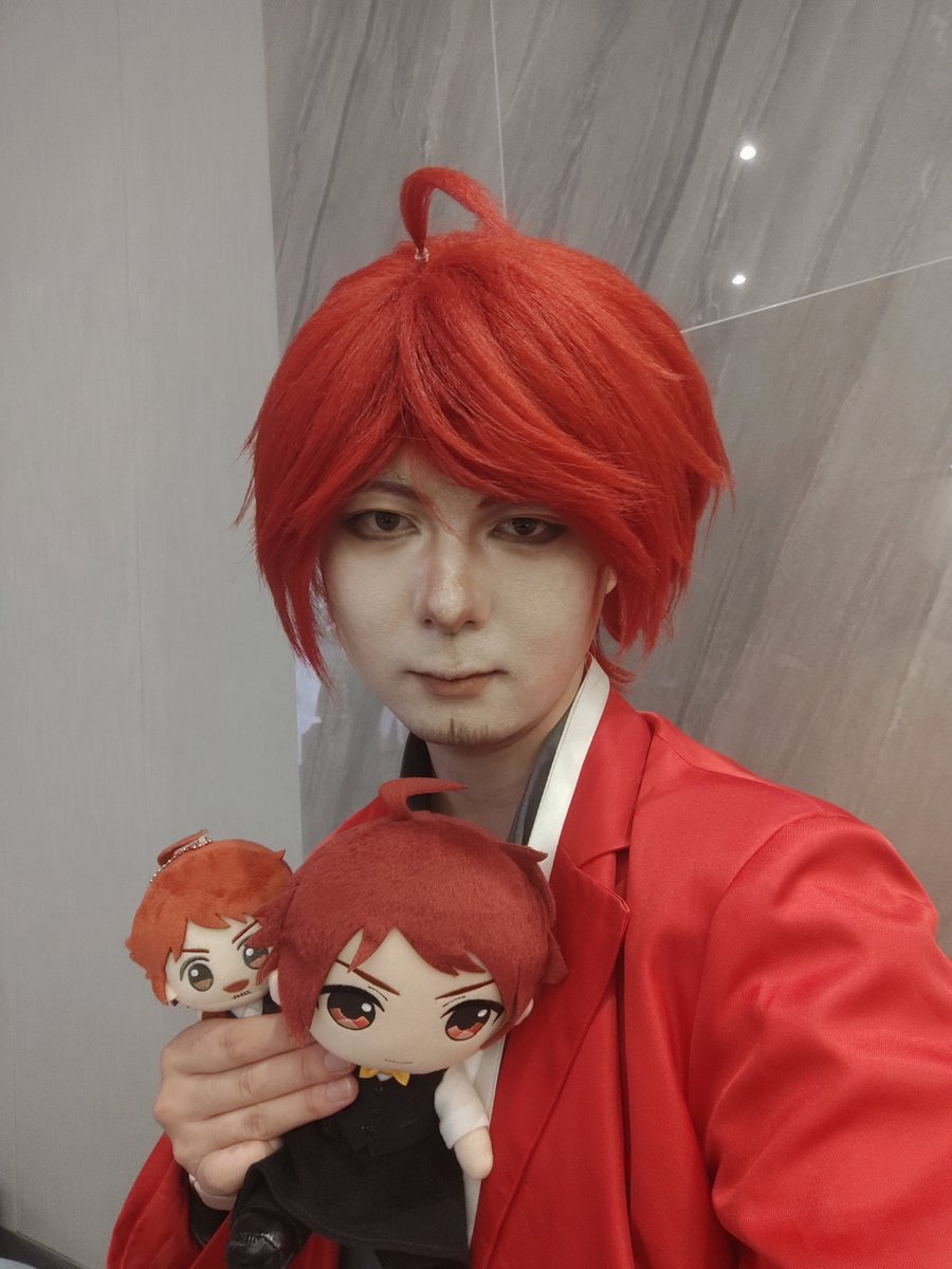 kobatoP427's tweet photo. 成都アイマスONLYで初コスプレ🥰
輝さん最高！！！アイマス最高！！！🎉🎉🎉 https://t.co/6TzcrWkYxP