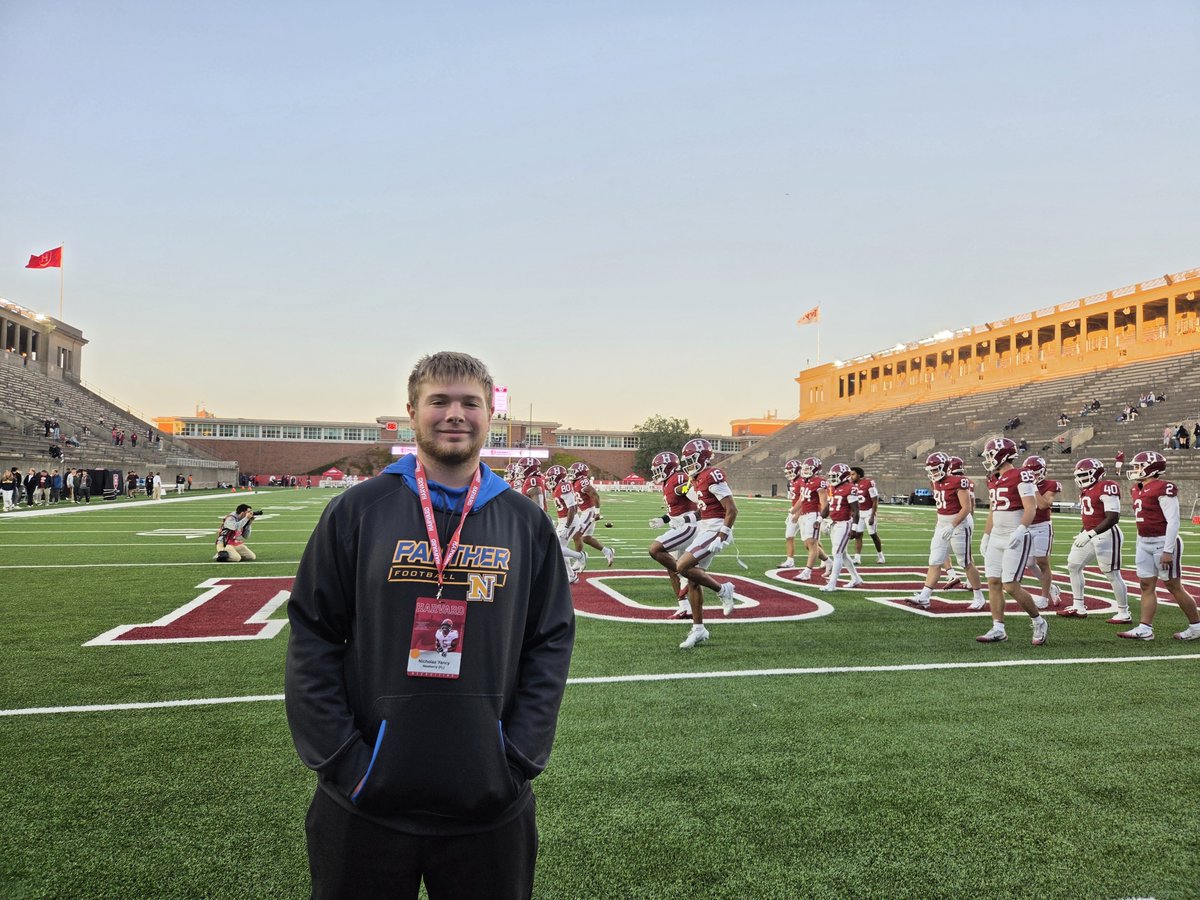 Nick_Y_74's tweet photo. Thank you @Crim_Recruiting for the game day visit. Was a great game, and can't wait to be back.@Coach_Joel_Lamb @Ryan_Kalukin @CoachJimJackson @DCCoachJ5 @CoachBubbaNHS @recruittheN @Coach_ColeSmith @MICAHHERRON72 @H2_Recruiting https://t.co/Oc2ZRnxGXs
