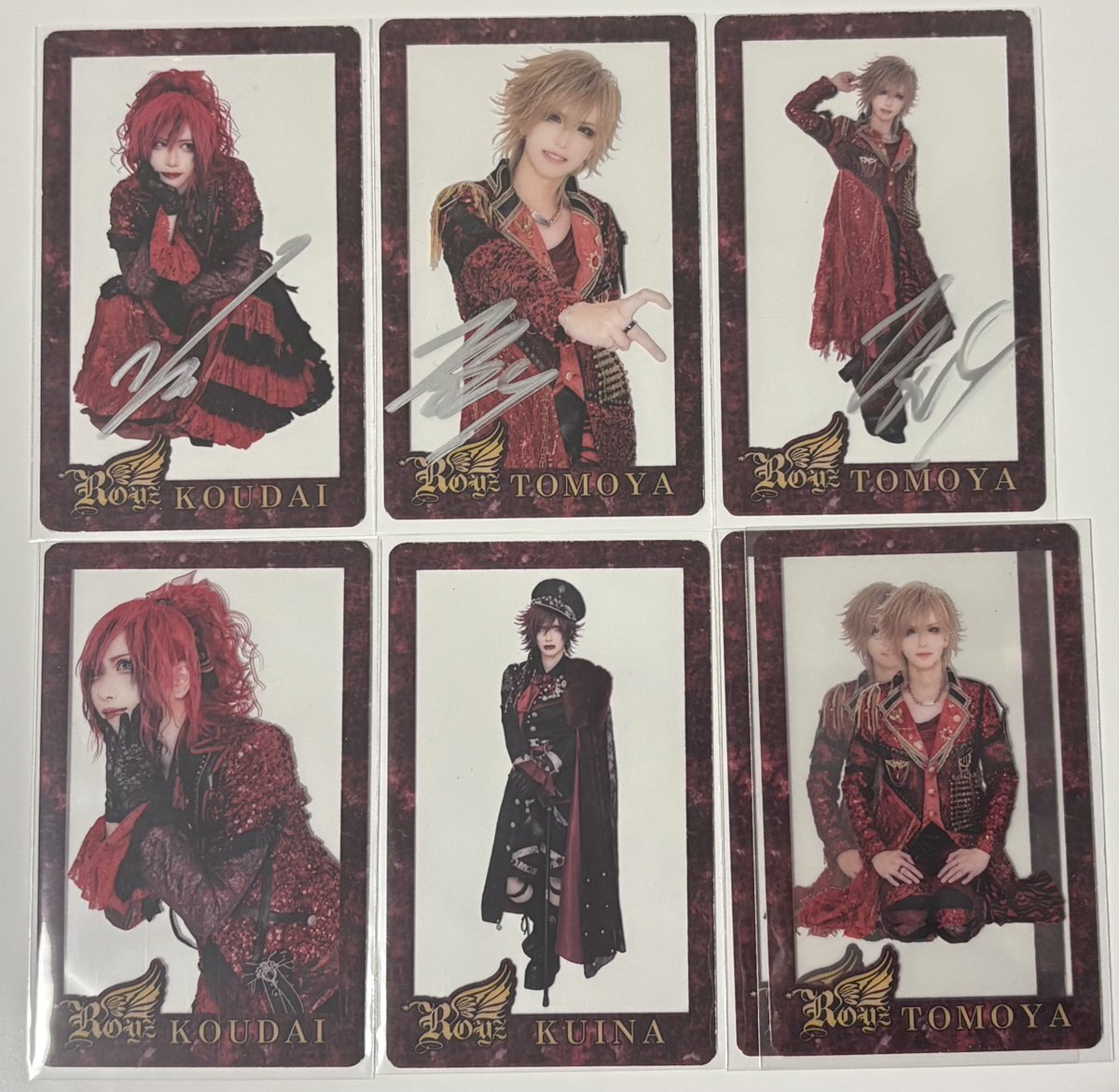 s_214rs's tweet photo. Royz 交換 お譲り
クリアカード  チェキ風トレカ

譲 : 杙凪さん、公大さん、智也さん
求 : 昴さん or 定価

クリカ↔トレカ、過去の物との交換可能です。
お気軽にお声掛けください。 https://t.co/AI9Z6BIMov