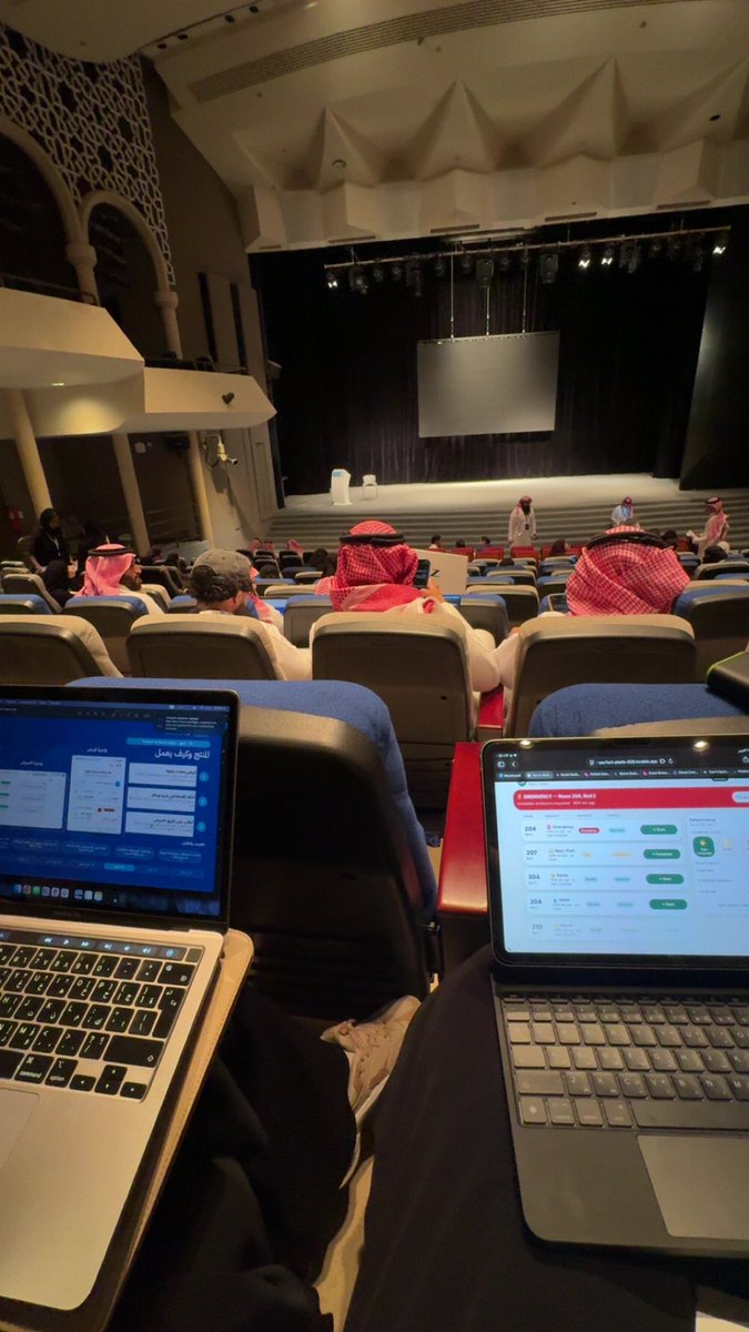 Ami_11i's tweet photo. الحمدلله 🏆

بكل فخر، حصل مشروعنا «عون» على المركز الأول 🥇 في مسار تجربة المريض الرقمية ضمن هاكاثون الابتكار الصحي الرقمي – هيلثون 2026. #Helathon 

فخورة جدًا بفريقي، وممتنة لهذه التجربة اللي حولت فكرة إلى إنجاز.

شكرًا لـ #هيلثون على هذه التجربة والفرصة.

الحمدلله على التمام💫 https://t.co/unXo3aWwyd