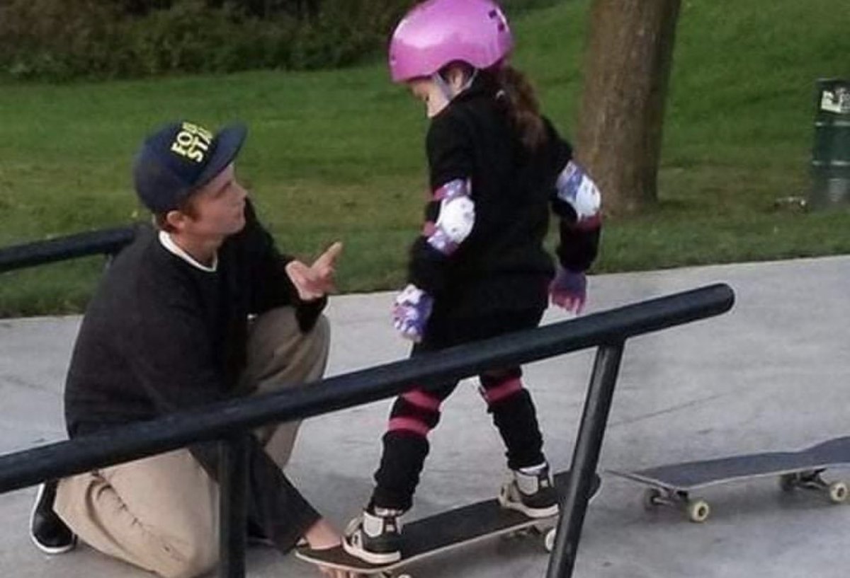 feelgoodtale's tweet photo. A mother has written a touching note to the teenager who taught her daughter how to use her skateboard has gone viral.

"Dear teenage boy at the skate park:
You’re probably about 15 years-old, so I don’t expect you to be very mature or for you to want a little girl on your skate ramp for that matter.

What you don’t know is that my daughter has been wanting to skateboard for months. I actually had to convince her that skateboarding wasn’t just for boys.

So when we walked up to the skate park and saw that it was full of teenaged boys who were smoking and swearing, she immediately wanted to turn around and go home.

I secretly wanted to go too because I didn’t want to have to put on my mom voice and exchange words with you.
I also didn’t want my daughter to feel like she had to be scared of anyone, or that she wasn’t entitled to that skate park just as much as you were.
So when she said, 'Mom it’s full of older boys,' I calmly said, 'So what, they don’t own the skate park.'

She proceeded to go down the ramp in spite of you and your friends flying past her and grinding rails beside her.
She only had two or three runs in before you approached her and said 'Hey, excuse me …'

I immediately prepared to deliver my 'She’s allowed to use this park just as much as you guys' speech when I heard you say, 'Your feet are wrong. Can I help you?'

You proceeded to spend almost an hour with my daughter showing her how to balance and steer, and she listened to you – a feat not attained by most adults.
You held her hand and helped her get up when she fell down and I even heard you tell her to stay away from the rails so that she wouldn’t get hurt.

I want you to know that I am proud that you are part of my community, and I want to thank you for being kind to my daughter, even though your friends made fun of you for it.

She left the skate park with a sense of pride and with the confidence that she can do anything, because of you."

Photos courtesy of Jeanean Thomas