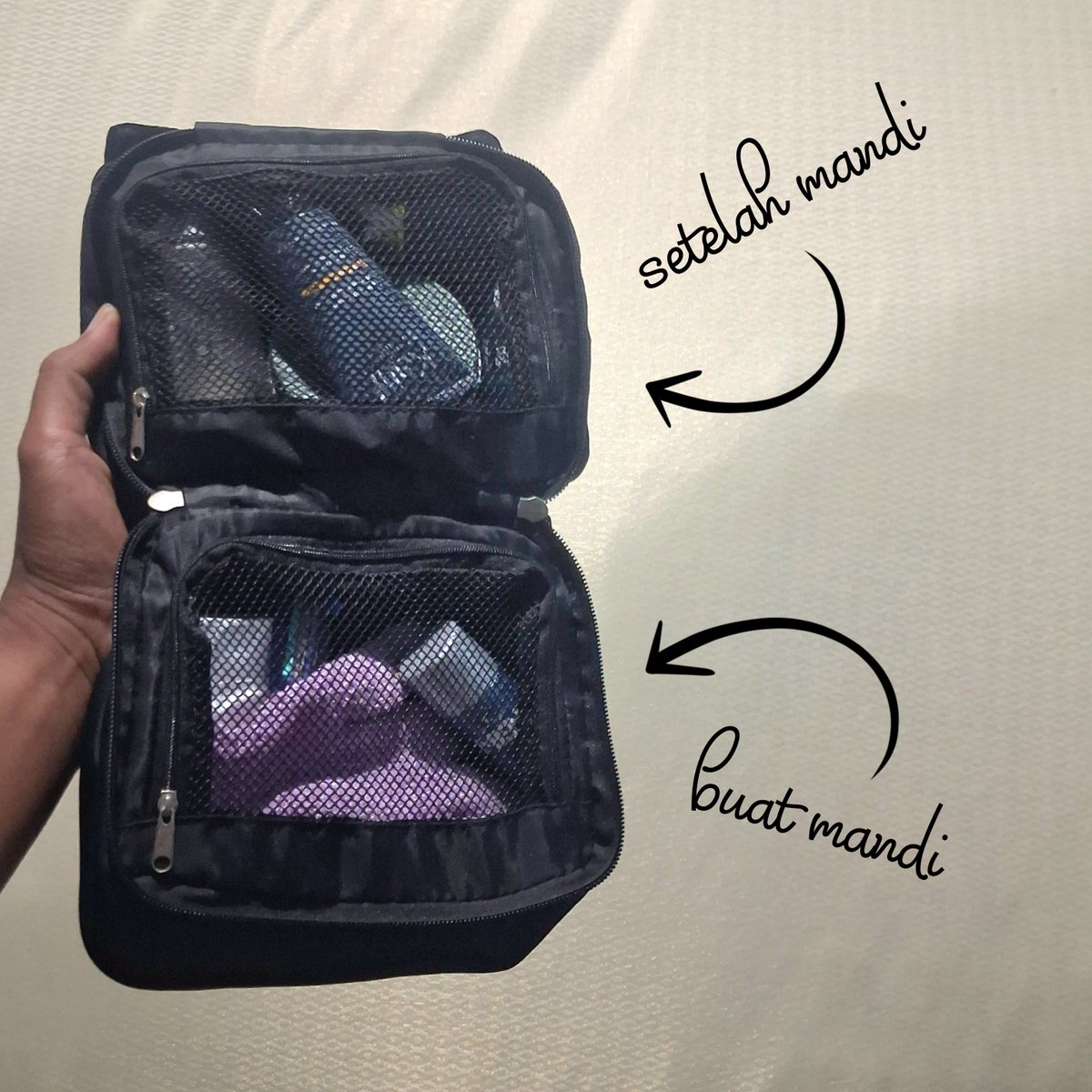 yourplusone_id's tweet photo. Perlengkapan tempur kalo lagi traveling: Bath and grooming bag.

Karena penampilan adalah kesan pertama jadi usaha buat tampil bersih dan wangi itu penting 😃

#PaidCompanion #PlusOne #SocialCompanion #Indonesia https://t.co/YXfrUJc05F