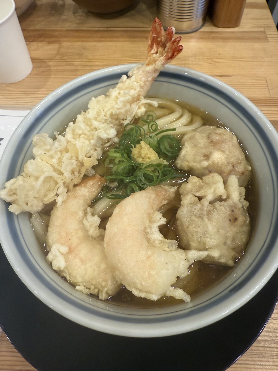 hsasah75's tweet photo. @haruka_kato 馬車道うどん　頑陣本店 https://t.co/L45PuABoik