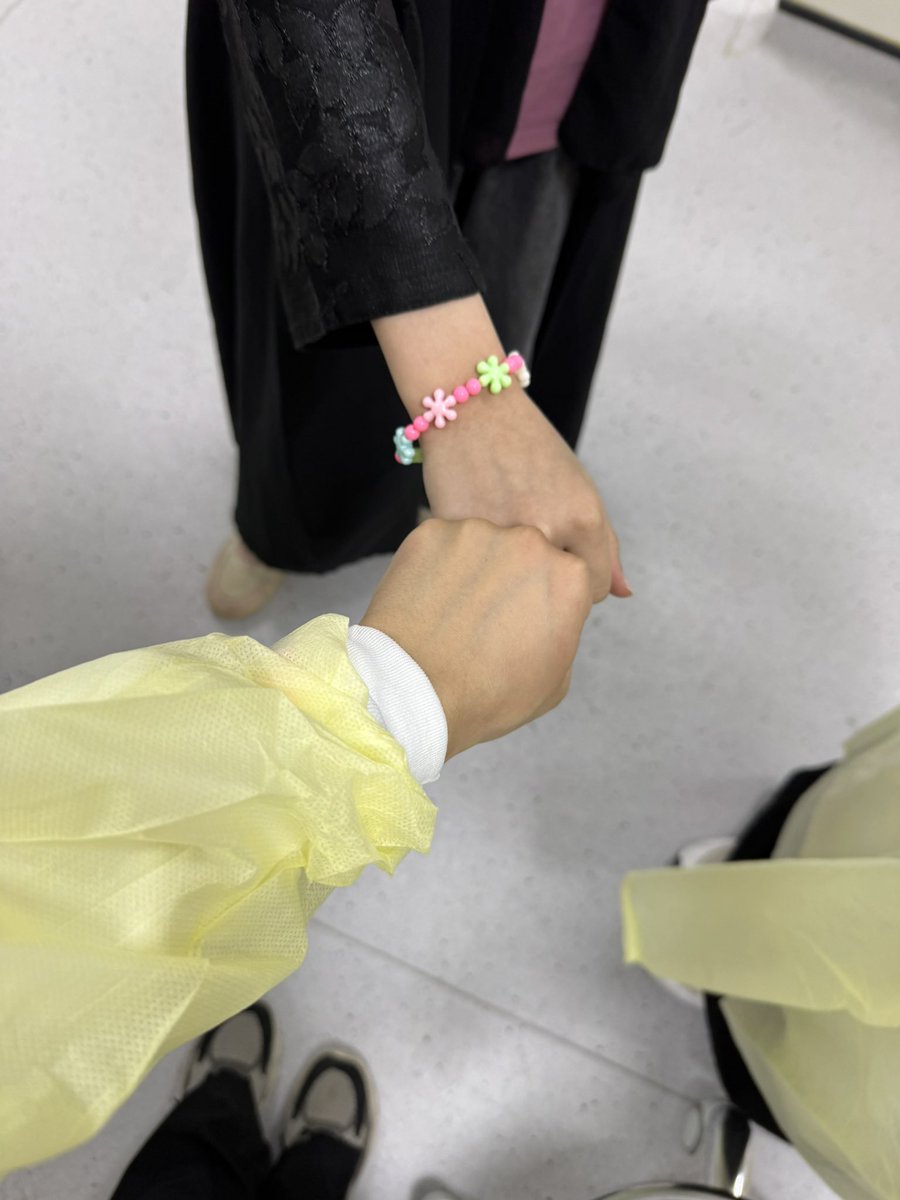 Genius_a83's tweet photo. 👧🏻🦷🌟 https://t.co/v1az64H7Xe