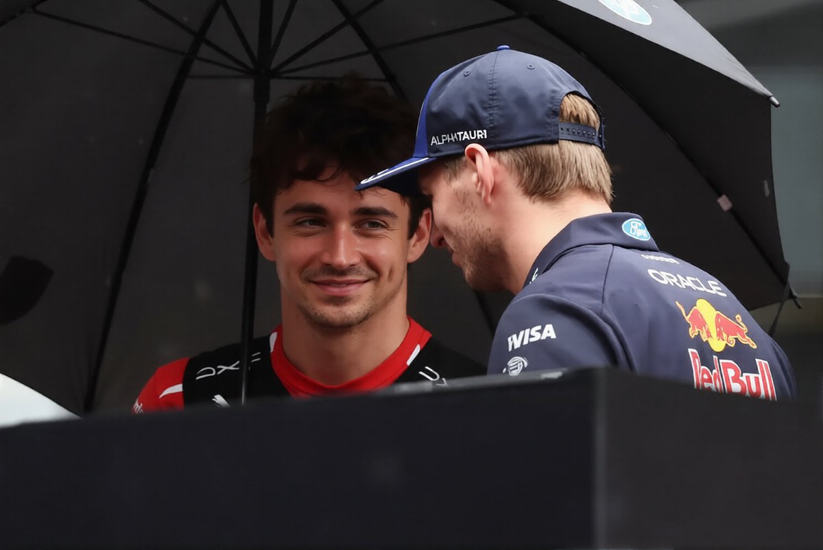 leclercsletters's tweet photo. charles &amp; max earlier today

[via sharlleglerg] https://t.co/jcEz0Zr76M