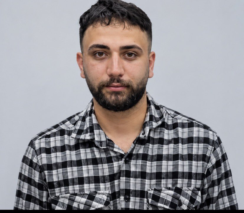 AlinejadMasih's tweet photo. 🚨 STOP THE EXECUTION OF ALIREZA SEPAHI

Do you remember, a 25, protester who was taken to be hanged in public alongside his own cousin and his heart gave out at the gallows?

The regime in Iran  took him out of hospital, patched him up, and sent him back to death row.

He was shot with pellets during arrest, tortured for 26 days, and now sits in a security wing of Dastgerd prison, waiting to die. His mother is in prison too.

Every hour counts. Raise your voice before they hang an innocent young man.

#StopExecutionsInIran
