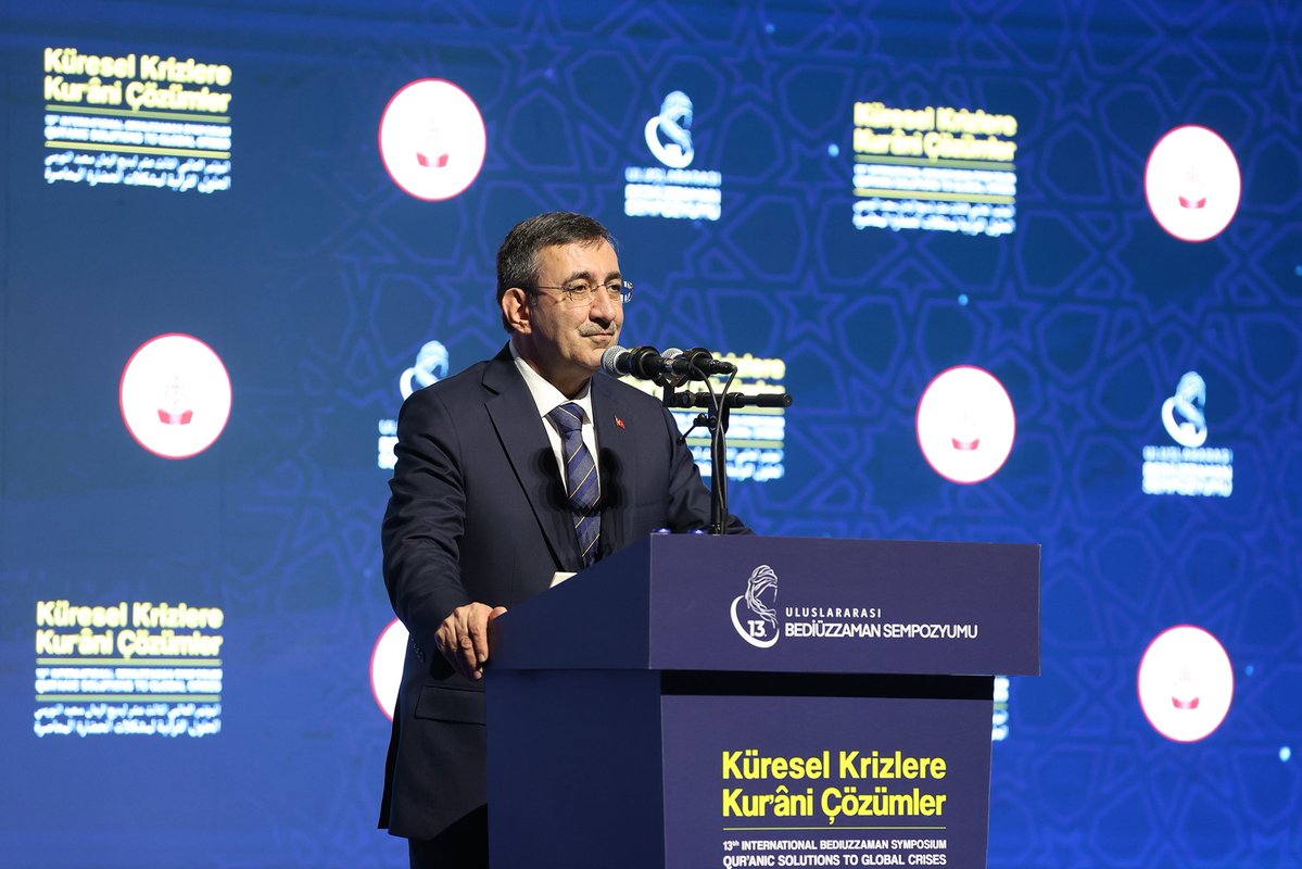 diyanetbasin's tweet photo. Diyanet İşleri Başkanı Prof. Dr. Safi Arpaguş, İstanbul İlim ve Kültür Vakfı (İİKV) tarafından “Küresel Krizlere Kur’anî Çözümler” temasıyla düzenlenen 13. Uluslararası Bediüzzaman Sempozyumu’na katıldı.

https://t.co/6eUHPcPisj https://t.co/VdK18UqQzk