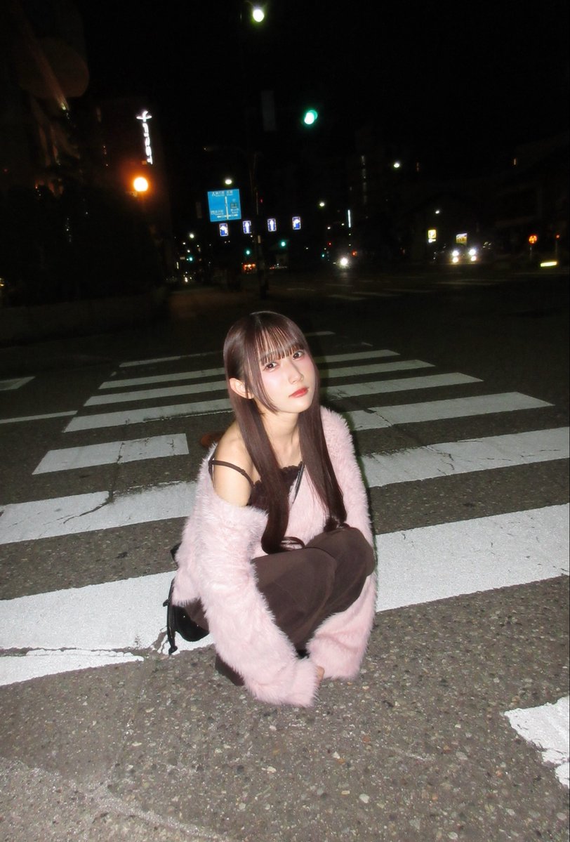 Sena_Minami_'s tweet photo. 隣にいてよ https://t.co/8fiFc0Yheo