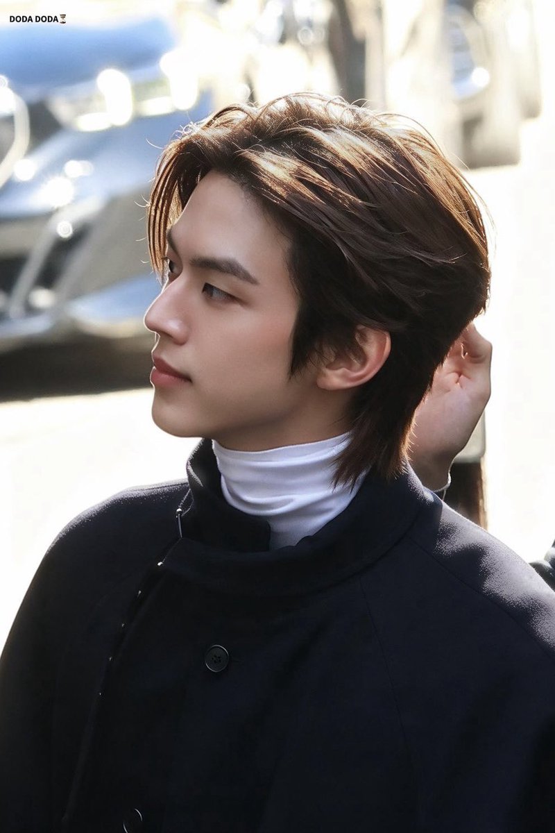 pingpantherx's tweet photo. ‘ตัวสูง หน้าเข้ม ผิวละเอียด’ https://t.co/ZbwcSBOJyy