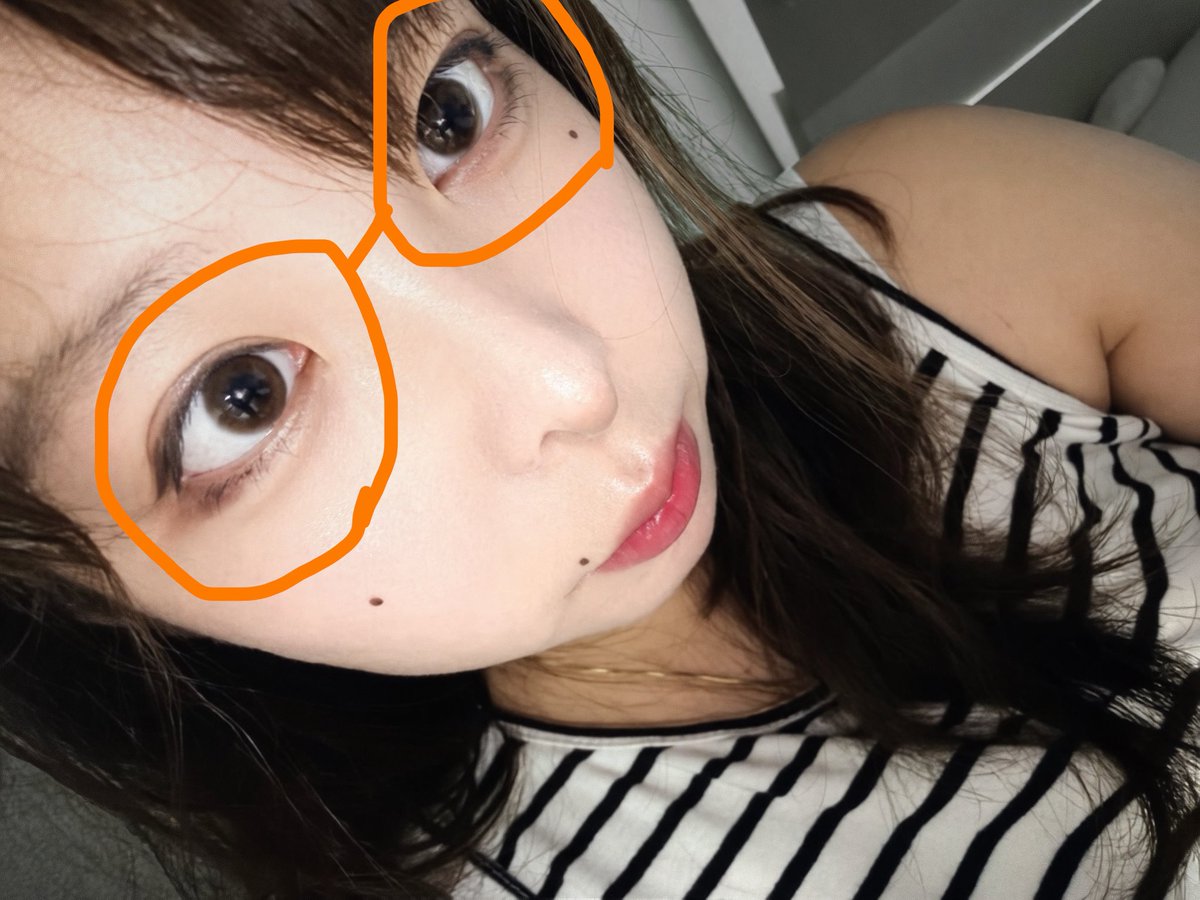 Geurimoq26's tweet photo. 초롱 https://t.co/dlwrwgeQsk