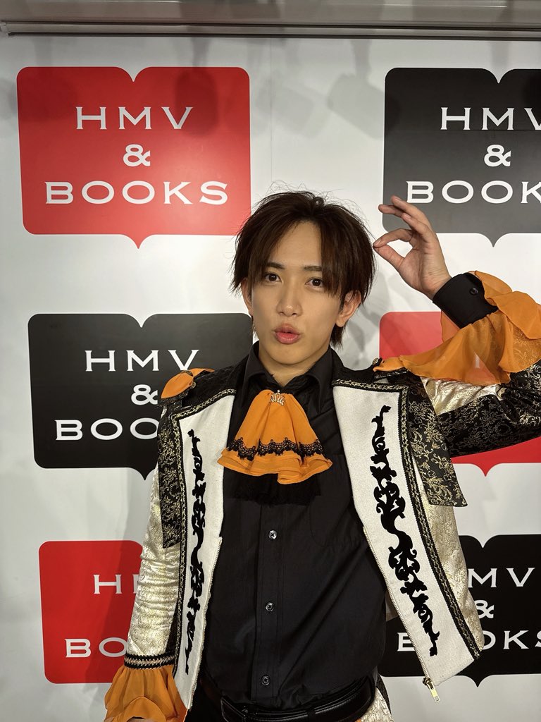 Nizi_Pale_Yuito's tweet photo. HMV&amp;BOOKS SHIBUYA
リリースイベントありがとうございました！！最近は普段撮可ない曲いっぱいできて楽しい☺️
髪の毛はサラストと前髪なし好きな方教えてね！！
4days3日目もみんなと過ごせて楽しい日になりました！！！！👶🏻
明日で4Daysラストだーーー😭 https://t.co/PMSppL6y5Z
