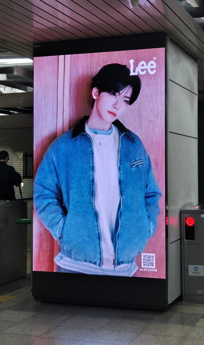 rollwithsun's tweet photo. 미남광고 https://t.co/t44xzuEpE8