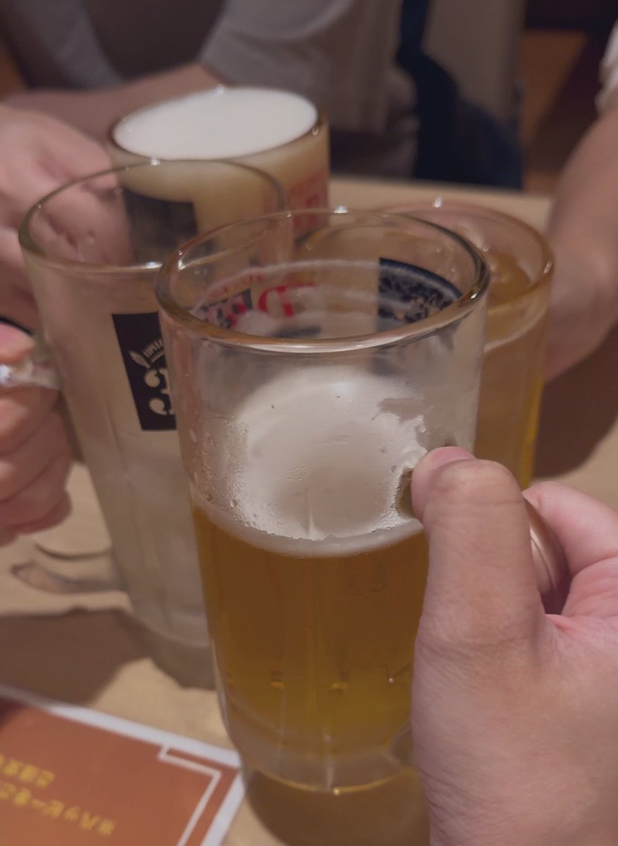 ringojihen319's tweet photo. お久しぶりの飲み（会議）でした🍎 https://t.co/n5ZAN0kCUZ