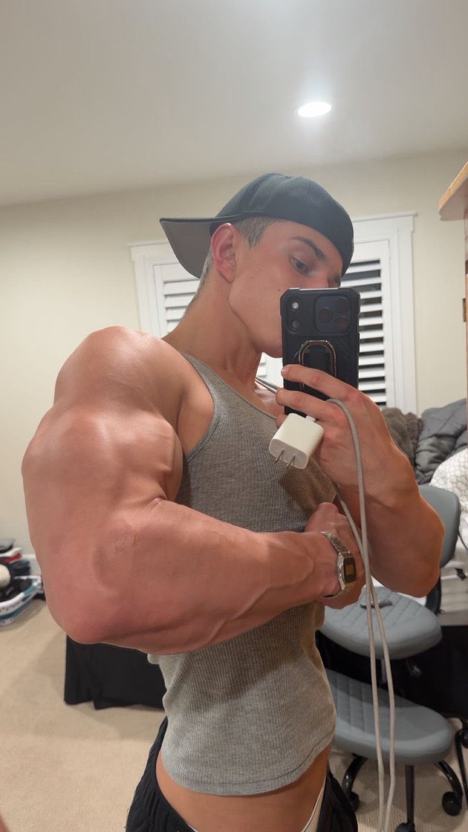 MasterGavi6kz's tweet photo. It feels too fucking good. Stroking it all away for faggotsex🍆.

Telegram ~ https://t.co/1YUPG3OD4G is open for calls, customs, drains, and cam shows. DM to book.

#Findom #fypシ゚viral #Faggotsex https://t.co/YtM3ZovpSy