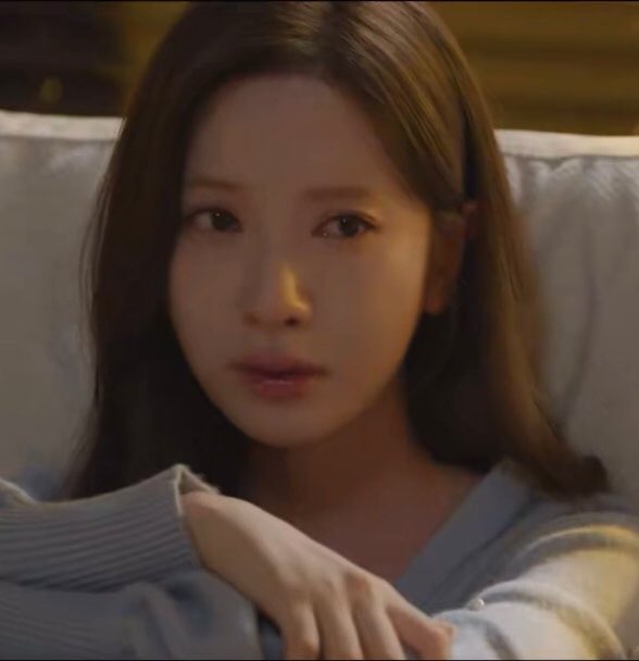 bonajiyeonHQ's tweet photo. ✨~1 hour until Jiyeon shows us her range again and make us cry and laugh in one episode!✨

#DiveIntoYouEp4 on Channel A, 10:30 PM KST.

#김지연 #KimJiYeon #너에게다이브 #DiveIntoYou #윤하나 https://t.co/1Xk0dcsMo9
