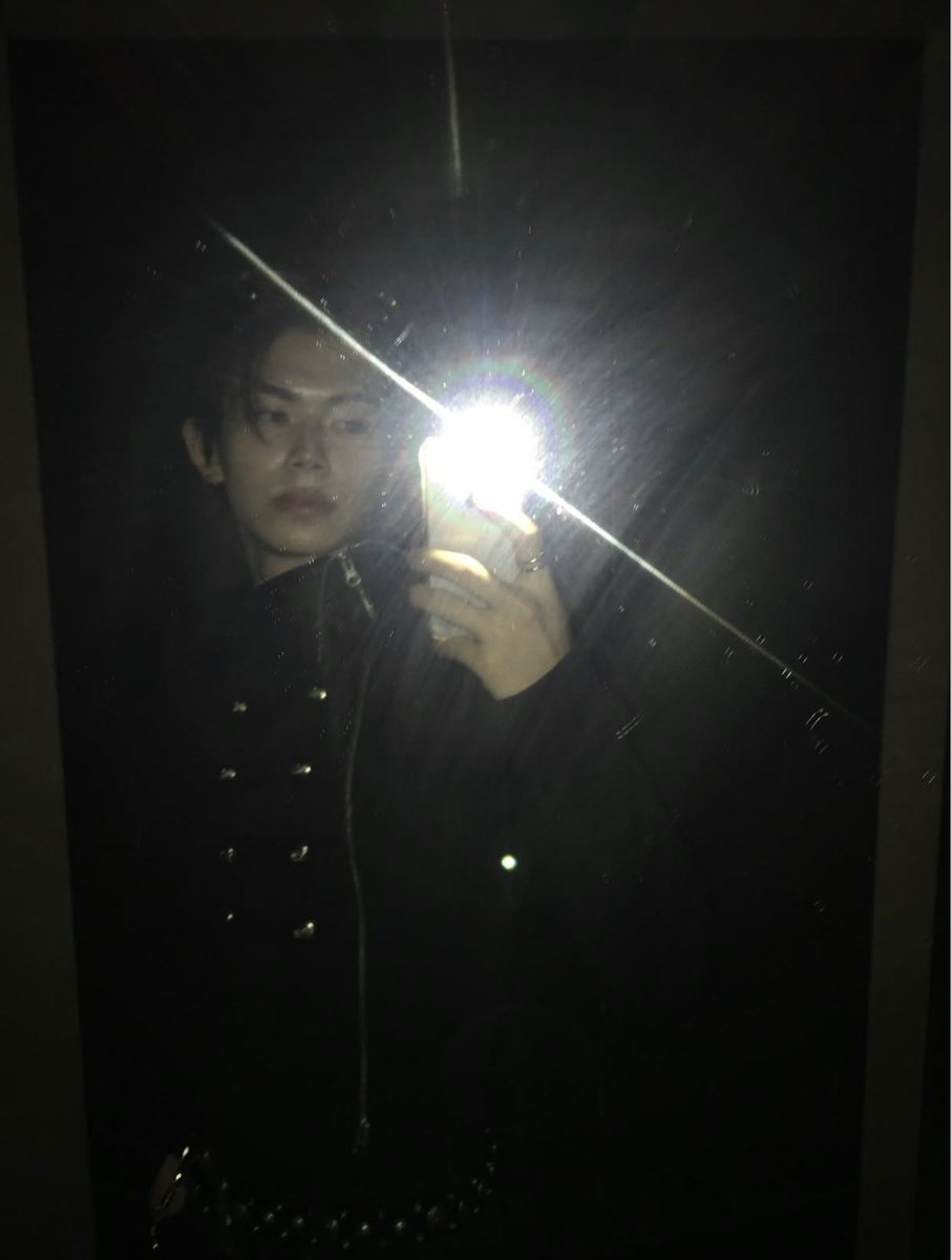 rikwolf_0329's tweet photo. バイトありえないぐらい忙しくて死んでたけどこれ見た瞬間ほんとに元気でた😭😭💙💙
生まれてきてくれてありがとう

#今江陸斗 https://t.co/wEulx3YyMn