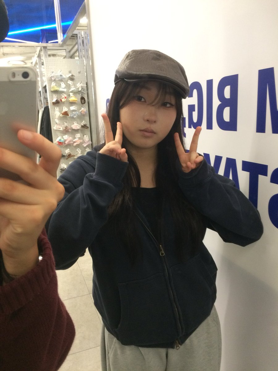 oxnvuna's tweet photo. 아 귀여워 https://t.co/kL32Y4rJZj
