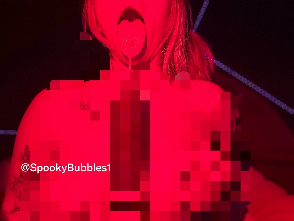 SpookyBubbles1's tweet photo. Let me make your brain fuzzy 😵‍💫
Tip for original photo, it’s well worth it 😜 https://t.co/wGAoJgVCdS